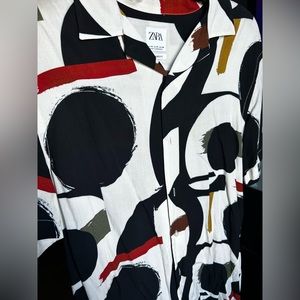 Relaxed fit button down